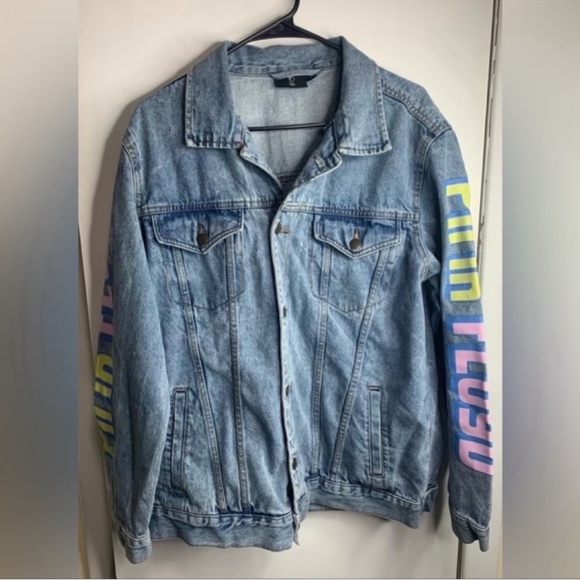Pink Floyd - Dark Side Of The Moon Graphic Denim Jean Jacket NWOT Unisex - Picture 1 of 5
